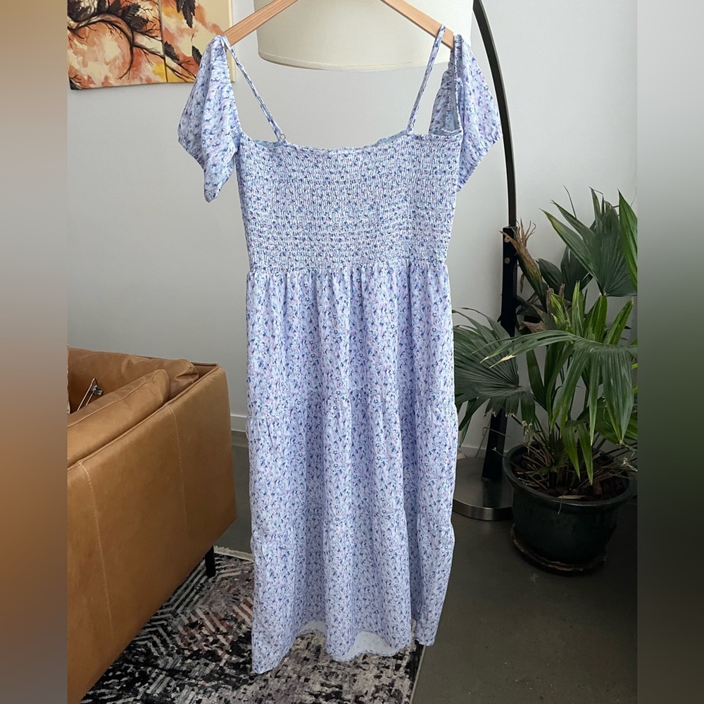 Heartloom Midi Dress - Picture 4 of 5